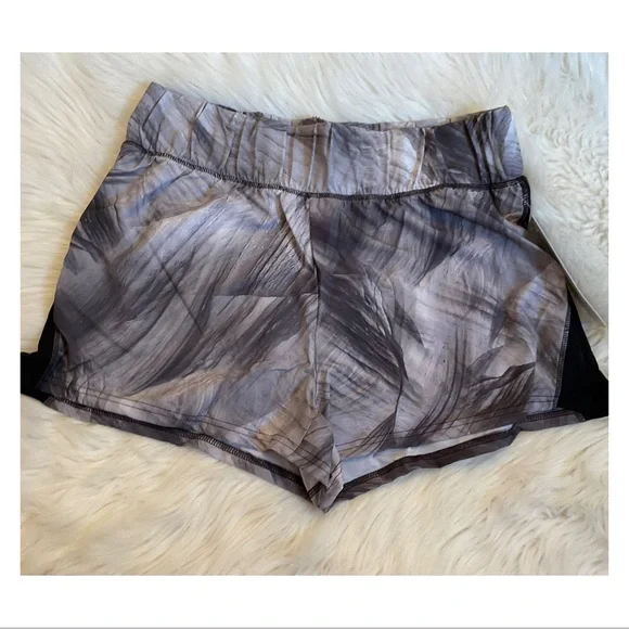 Marika Express Shorts - NWT - Size XL - Black Dusk Texture - Picture 1 of 10
